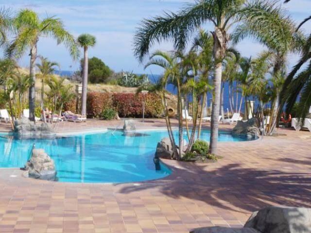 Playa De Roques Apartment *